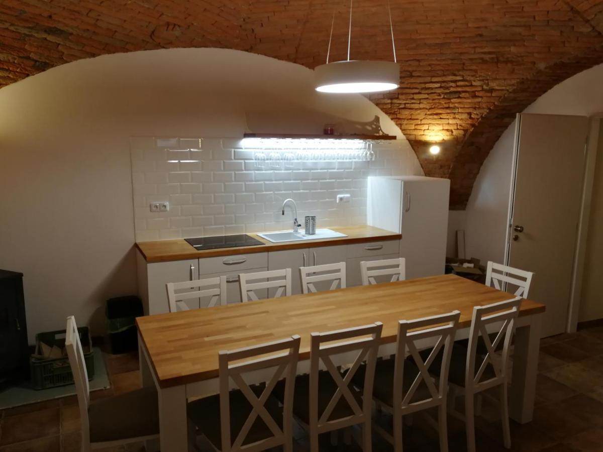 Apartmány Habánská, celý dům Pouzdrany Exterior foto