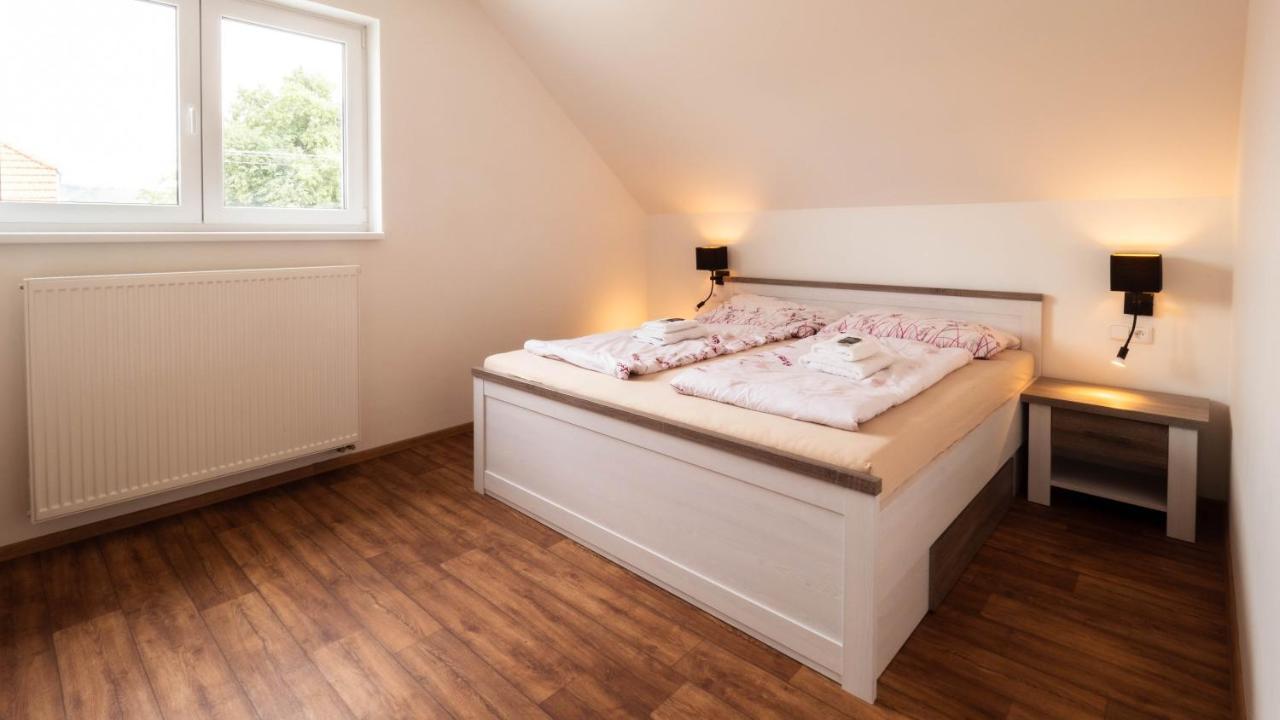 Apartmány Habánská, celý dům Pouzdrany Exterior foto